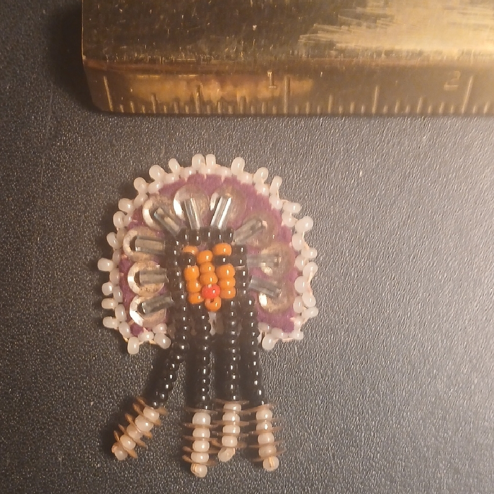 Antique Native American Indian Handcrafted Beaded Tribal Brooch Art Old Classic